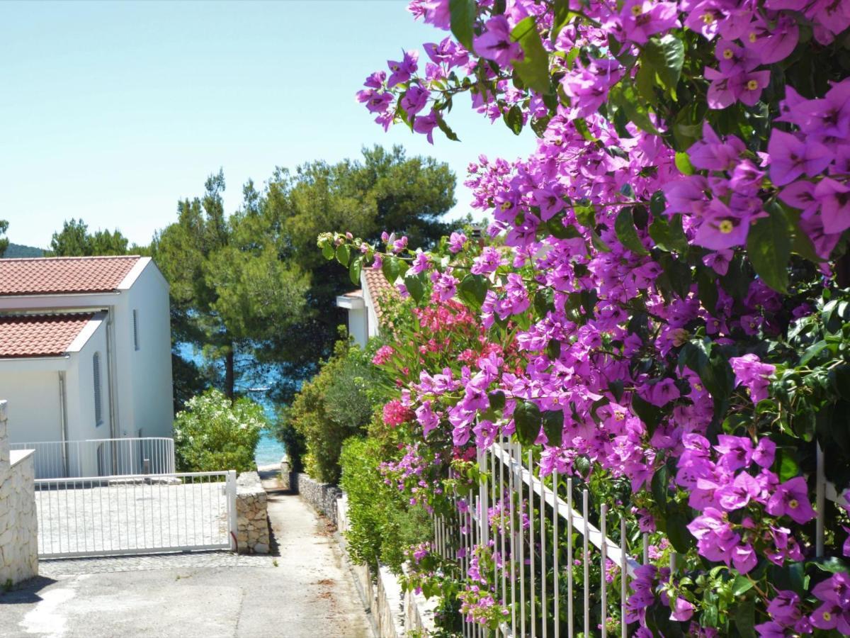 Apartment Rose-1 By Interhome Zaboric Exterior photo